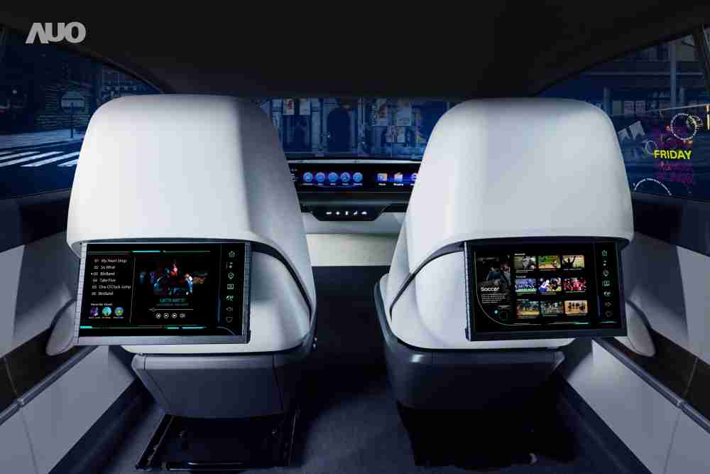 彩霸王新一代Smart Cockpit 2024，，以Micro LED先进显示技术优势，，创建〝可卷式后座娱乐显示器〞，，仅在互动时才显示出所需画面及信息，，，，扩充更丰富的娱乐和交互信息服务，，，，获国际奖项荣耀